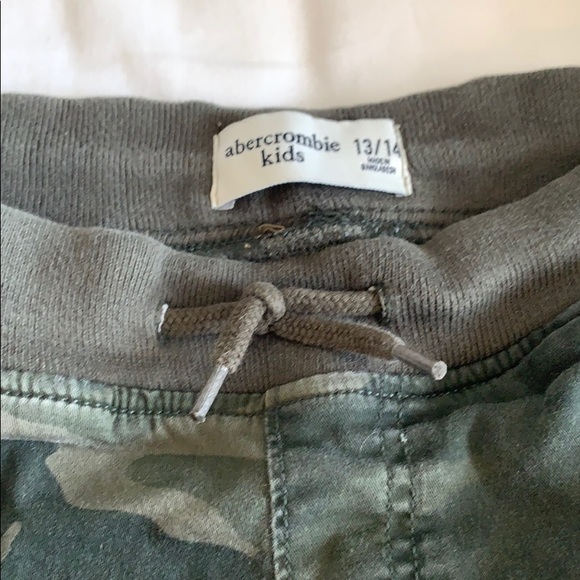 Boys camo pants - Picture 2 of 3